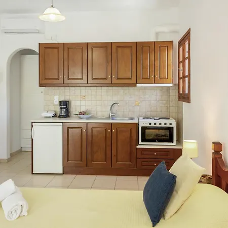 Asterias 4 Apartment *